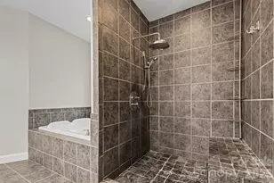 3801 Hayden Dr, Charlotte, NC 28269 - Photo 18