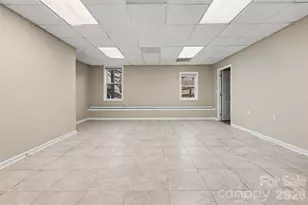 3801 Hayden Dr, Charlotte, NC 28269 - Photo 38