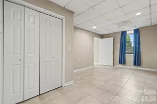 3801 Hayden Dr, Charlotte, NC 28269 - Photo 42