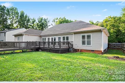 3801 Hayden Drive, Charlotte, NC 28269 - Photo 32