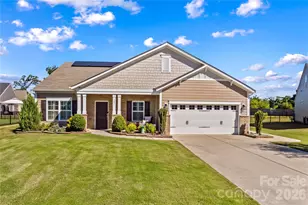 107 Summrow Ct, Mooresville, NC 28115 - Photo 1