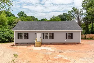 391 Stutts Rd, Mooresville, NC 28117 - Photo 2