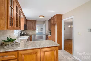 2302 Lowell Bethesda Rd, Gastonia, NC 28056 - Photo 6