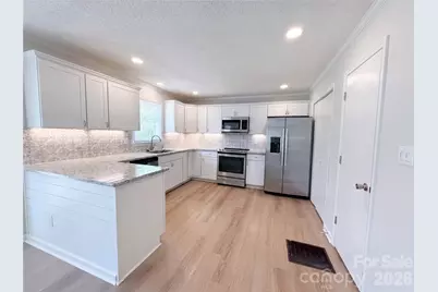 609 Ginger Drive, Kings Mountain, NC 28086 - Photo 2
