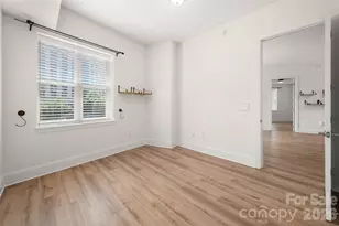 4620 Piedmont Row Dr, Charlotte, NC 28210 - Photo 18