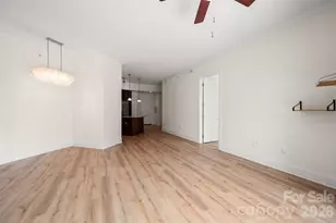 4620 Piedmont Row Dr, Charlotte, NC 28210 - Photo 10