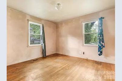 1525 Herrin Avenue, Charlotte, NC 28205 - Photo 10
