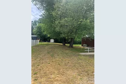219 Jackson Avenue, Lexington, NC 27295 - Photo 2