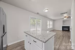 10609 Spring Rain Ct, Charlotte, NC 28278 - Photo 18