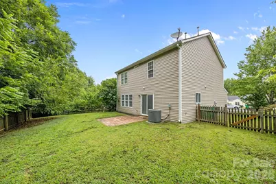 10609 Spring Rain Court, Charlotte, NC 28278 - Photo 38