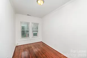 2110 Dartmouth Pl, Charlotte, NC 28207 - Photo 16