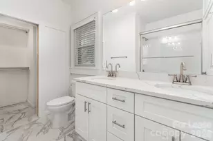 2110 Dartmouth Pl, Charlotte, NC 28207 - Photo 14