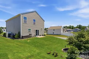 2757 Waybrook Dr, Dallas, NC 28034 - Photo 26