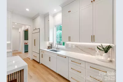 4627 Water Oak Road, Charlotte, NC 28211 - Photo 14