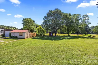 5250 Hickory Grove Road, Mount Holly, NC 28120 - Photo 38