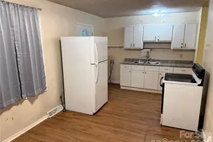 2609 Alleghany St, Charlotte, NC 28208 - Photo 6