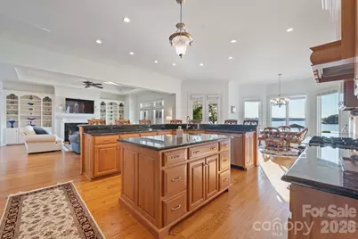 2477 Peninsula Shores Court, Denver, NC 28037 - Photo 10
