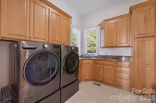 2477 Peninsula Shores Ct, Denver, NC 28037 - Photo 18