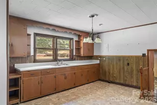 5350 Jay Rd, Morganton, NC 28655 - Photo 6