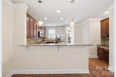 717 E 8th Street, Charlotte, NC 28202 - Photo 14