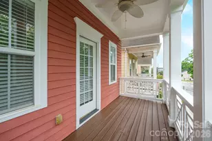 717 E 8th St, Charlotte, NC 28202 - Photo 4