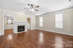 717 E 8th St, Charlotte, NC 28202 - Photo 8
