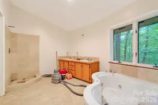 1614 Gateway Pkwy, Old Fort, NC 28762 - Photo 24