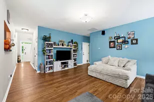 154 Haw River Rd, Fletcher, NC 28732 - Photo 18