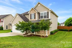 154 Haw River Rd, Fletcher, NC 28732 - Photo 2