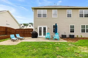154 Haw River Rd, Fletcher, NC 28732 - Photo 8