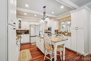 302 Davy Crockett Dr, Maggie Valley, NC 28751 - Photo 12