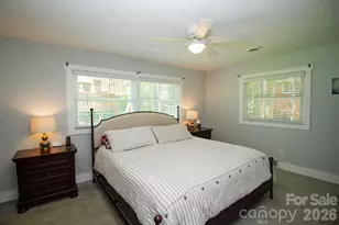 36 Clarendon Rd, Asheville, NC 28806 - Photo 12