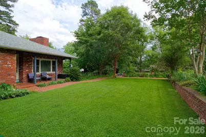 36 Clarendon Road, Asheville, NC 28806 - Photo 2