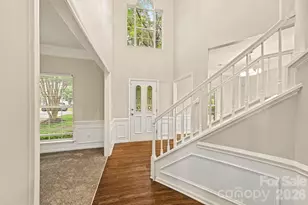 4619 Kirkgard Trail, Charlotte, NC 28269 - Photo 2