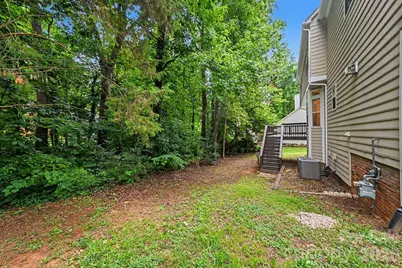 4619 Kirkgard Trail, Charlotte, NC 28269 - Photo 10