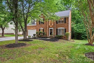 4619 Kirkgard Trail, Charlotte, NC 28269 - Photo 12