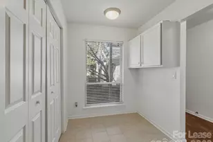 1077 Sardis Cove Dr, Charlotte, NC 28270 - Photo 4