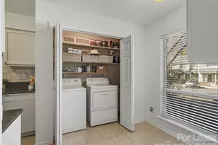 1077 Sardis Cove Dr, Charlotte, NC 28270 - Photo 10
