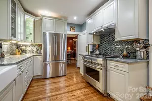 832 4th Ave W, Hendersonville, NC 28739 - Photo 12
