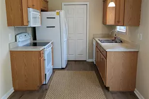1211 Camellia Ct, Rock Hill, SC 29732 - Photo 8