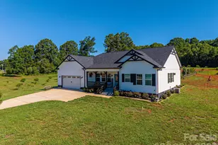1484 Null Rd, Lincolnton, NC 28092 - Photo 4