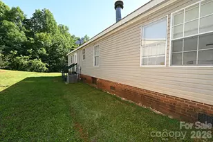 2835 Grace Hill Dr, Granite Falls, NC 28630 - Photo 32