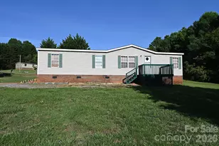 2835 Grace Hill Dr, Granite Falls, NC 28630 - Photo 2