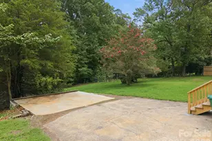 398 Park Rd, Albemarle, NC 28001 - Photo 6