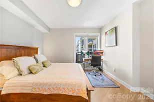718 W Trade St, Charlotte, NC 28202 - Photo 12