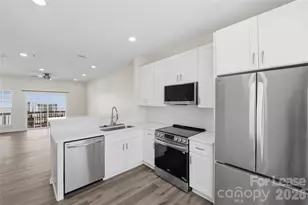 6621 Tor Dr, Charlotte, NC 28269 - Photo 12