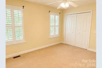 47 Victoria Park Drive, Hendersonville, NC 28792 - Photo 14