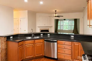 47 Victoria Park Dr, Hendersonville, NC 28792 - Photo 6