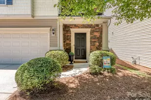 1809 Sunchaser Ln, Charlotte, NC 28210 - Photo 2