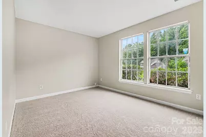 7925 Turquoise Drive, Charlotte, NC 28215 - Photo 20